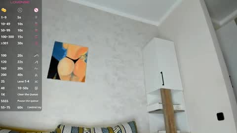 sweetie_peach_ online show from 03/30/26, 05:08