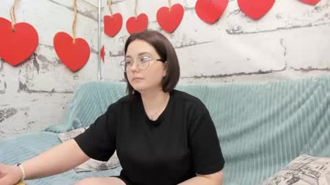 ROZZY online show from 05/04/26, 01:23