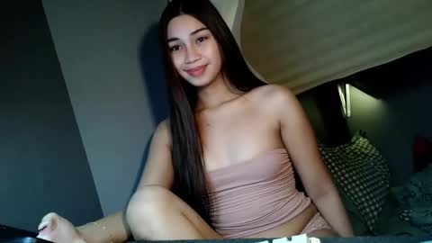 sweetiecum_tina online show from 04/18/26, 06:12