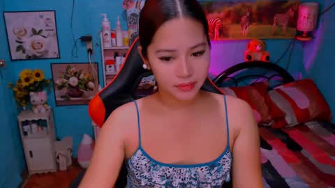 Snapshot of sweetienicole chatting on 12/01/24, 09:59 Nicole online show from 12/01/24, 09:59