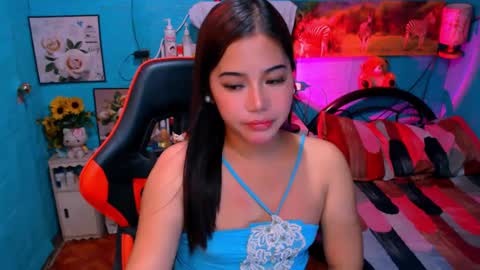 Snapshot of sweetienicole chatting on 12/09/24, 07:07 Nicole online show from 12/09/24, 07:07