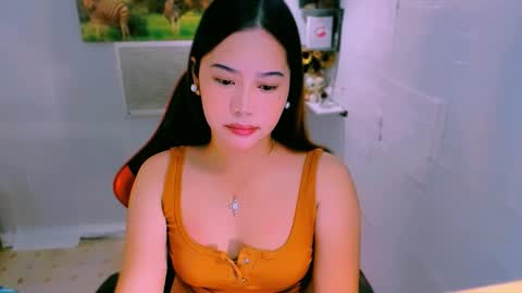 Snapshot of sweetienicole chatting on 10/26/25, 02:06 Nicole online show from 10/26/25, 02:06