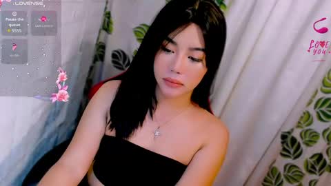 Nicole online show from 04/22/26, 06:53