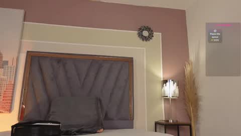 Snapshot of sweetiepie_3 chatting on 05/06/26, 12:32 Valentina online show from 05/06/26, 12:32