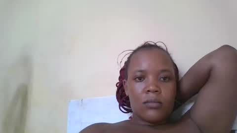 Snapshot of sweetinaya_sexy chatting on 02/27/26, 01:44 sweetinaya_sexy online show from 02/27/26, 01:44
