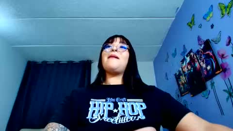 Snapshot of sweetisabella__ chatting on 05/07/26, 07:36 Isabella online show from 05/07/26, 07:36