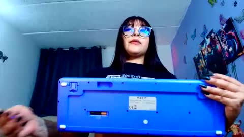 Snapshot of sweetisabella__ chatting on 05/23/26, 06:07 Isabella online show from 05/23/26, 06:07