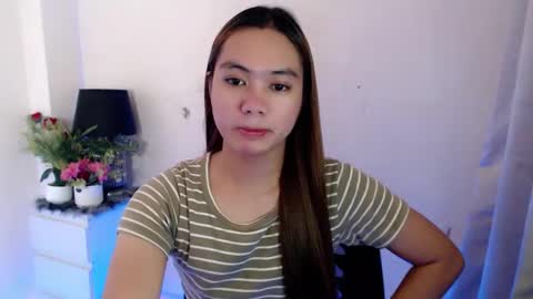 SWEET KEYA online show from 03/22/26, 08:51