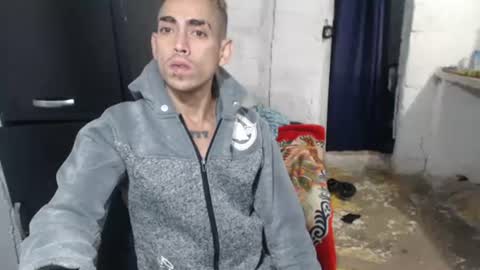 Snapshot of sweetlatinakim chatting on 06/09/26, 11:44 Camilo online show from 06/09/26, 11:44