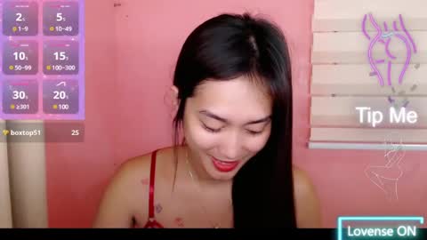 Leah online show from 03/12/25, 12:20