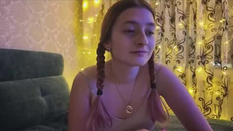 sweetliaison online show from 02/15/26, 08:16