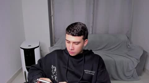 Lian online show from 01/29/25, 02:40