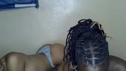 Snapshot of sweetlily_30 chatting on 09/30/25, 02:55 sweetlily_30 online show from 09/30/25, 02:55