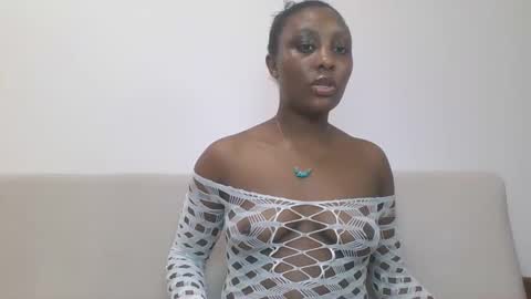 sweetlipshee online show from 06/05/26, 12:33
