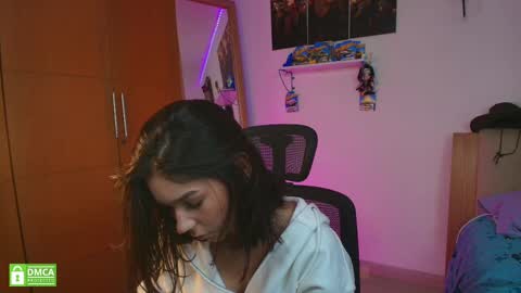 Venus online show from 02/11/25, 10:37