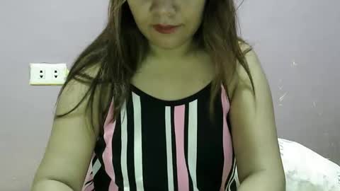 Snapshot of sweetliza20 chatting on 10/27/25, 12:36 Liz online show from 10/27/25, 12:36