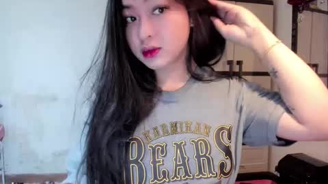 Zoe online show from 01/04/25, 08:16