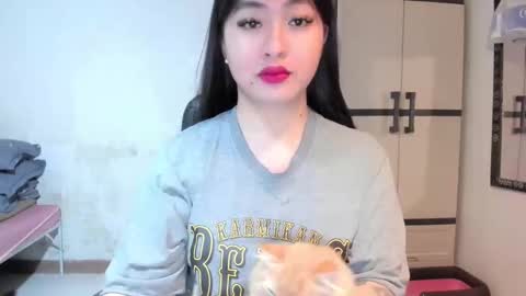 Zoe online show from 01/24/25, 03:22