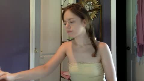 sweetmarie223 online show from 05/12/26, 04:15