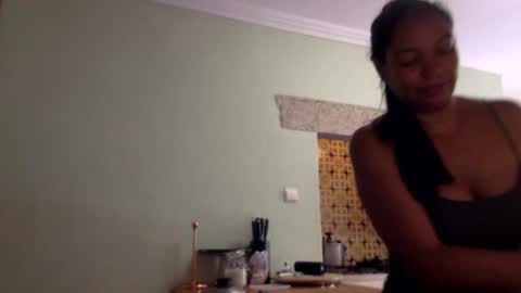 Sweet Mel Mom online show from 07/13/26, 11:57