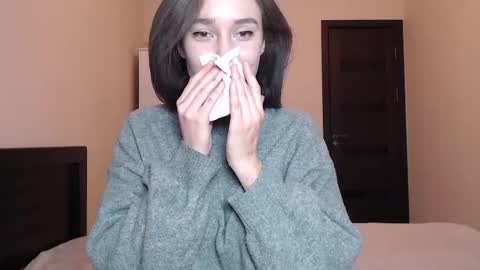 Mia online show from 01/12/26, 08:03