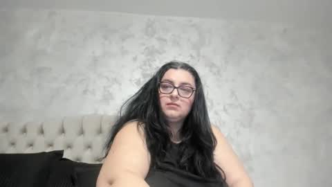 sweetmiki9 online show from 03/01/26, 07:49