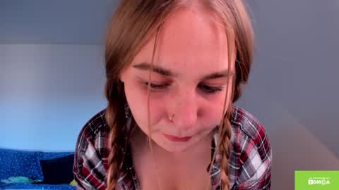 Mila online show from 09/20/25, 03:35