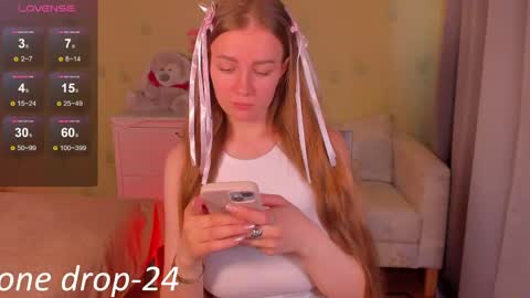Snapshot of sweetmilkis chatting on 05/20/26, 09:26 Swetmilkis online show from 05/20/26, 09:26