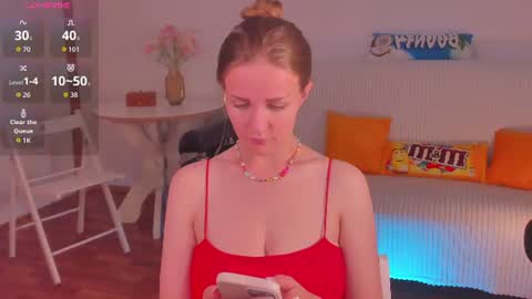 Snapshot of sweetmilkis chatting on 07/31/26, 11:53 Swetmilkis online show from 07/31/26, 11:53
