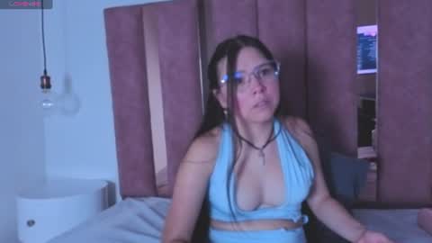 Snapshot of sweetniite chatting on 06/23/26, 03:59 Nite3 online show from 06/23/26, 03:59