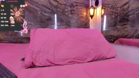 Sweet Nite  online show from 10/03/25, 09:45