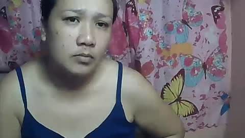 Snapshot of sweetnipples1987 chatting on 02/16/25, 01:36 sweetnipples1987 online show from 02/16/25, 01:36