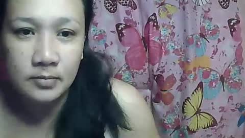 Snapshot of sweetnipples1987 chatting on 03/11/25, 08:53 sweetnipples1987 online show from 03/11/25, 08:53