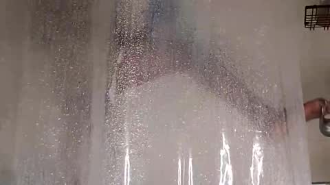 sweetnlow21 online show from 10/31/25, 01:39