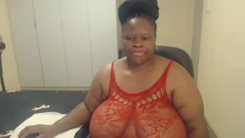 sweetnoziexxx online show from 02/25/25, 01:39