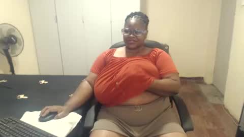 sweetnoziexxx online show from 03/07/25, 11:29