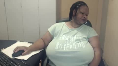 sweetnoziexxx online show from 10/12/25, 04:22