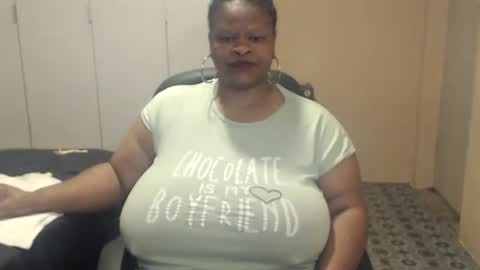 sweetnoziexxx online show from 11/07/25, 05:07