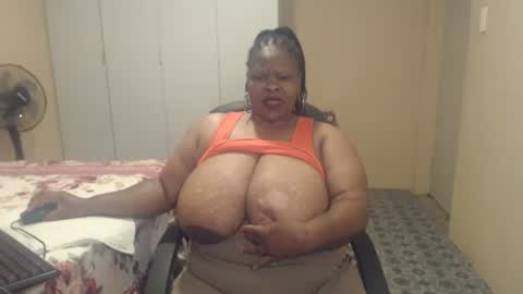 sweetnoziexxx online show from 01/11/26, 03:44