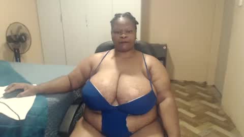 sweetnoziexxx online show from 04/22/26, 06:05