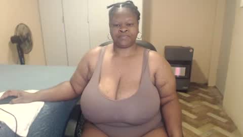 Snapshot of sweetnoziexxx chatting on 05/08/26, 05:24 sweetnoziexxx online show from 05/08/26, 05:24