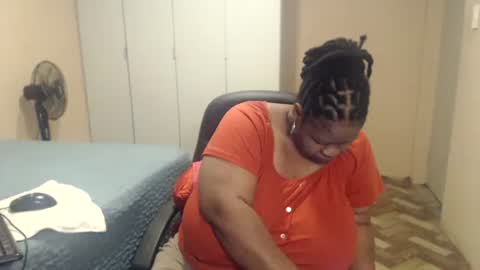 Snapshot of sweetnoziexxx chatting on 05/15/26, 04:52 sweetnoziexxx online show from 05/15/26, 04:52