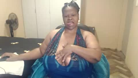 Snapshot of sweetnoziexxx chatting on 05/30/26, 07:49 sweetnoziexxx online show from 05/30/26, 07:49
