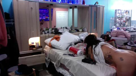 WeAim2PZzz online show from 02/05/25, 04:48