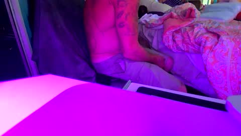 WeAim2PZzz online show from 02/22/25, 04:29