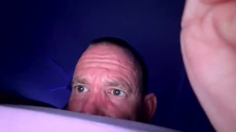 WeAim2PZzz online show from 12/19/25, 09:05