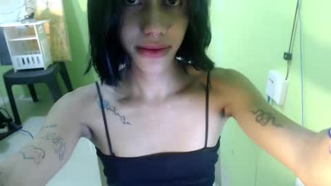 Erica   online show from 10/29/25, 04:42