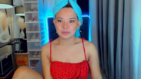 Snapshot of sweetnwildts chatting on 12/29/24, 01:06 Ghena online show from 12/29/24, 01:06