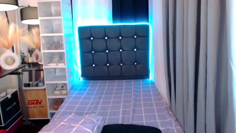 Snapshot of sweetnwildts chatting on 01/16/25, 06:06 Ghena online show from 01/16/25, 06:06