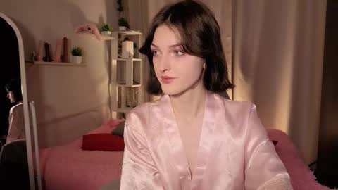 Anya online show from 10/05/25, 01:42